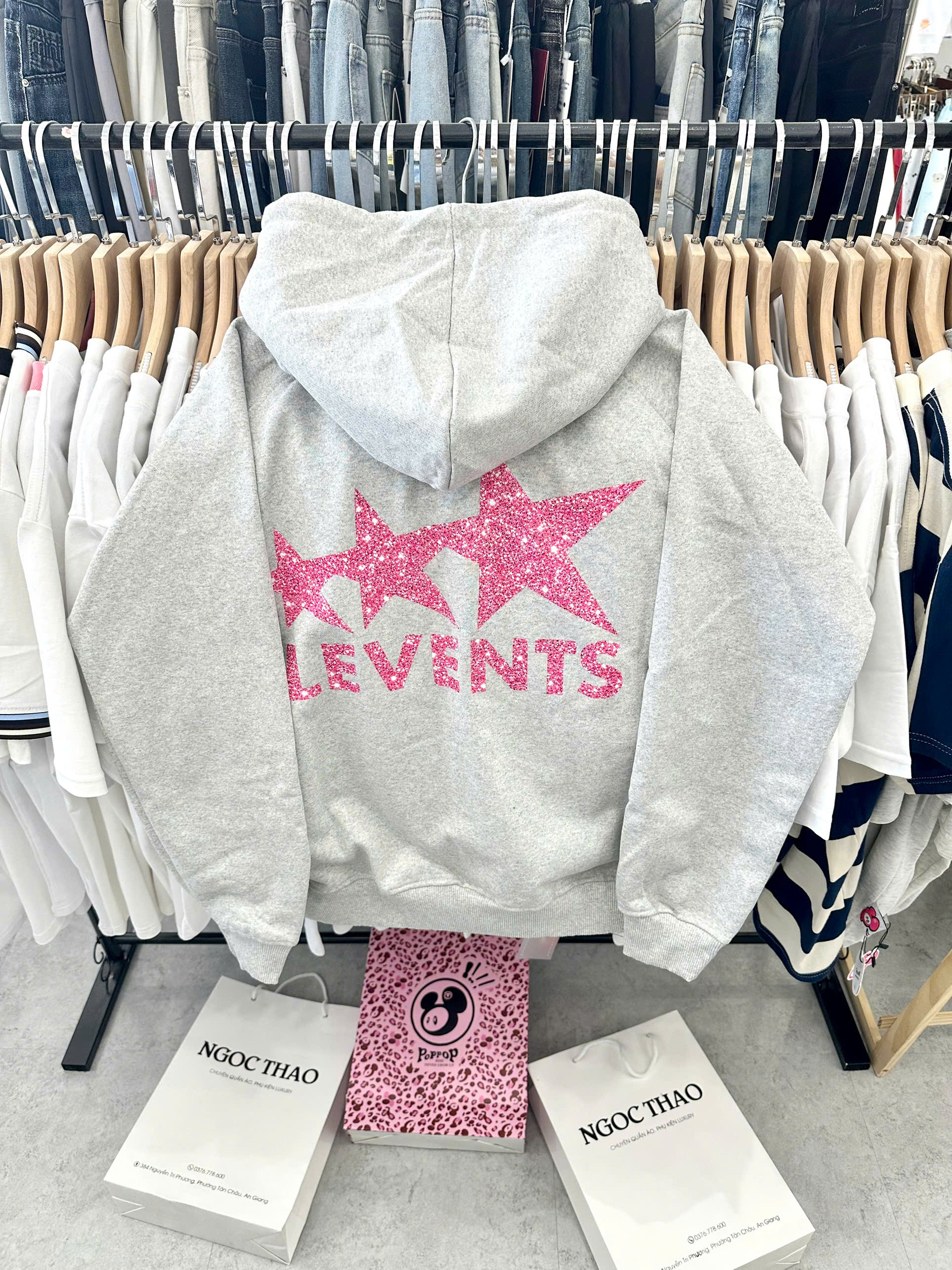 Hoodie Zip – thiết kế basic, dễ phối đồ